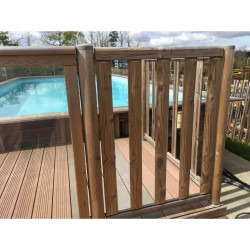 Portillon bois pour barrière piscine bois - à barreaux