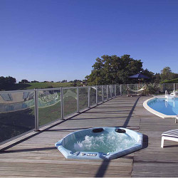 Barrière piscine en verre et aluminium Arcachon