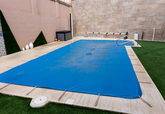 Les erreurs à éviter pour l’hivernage d’une piscine